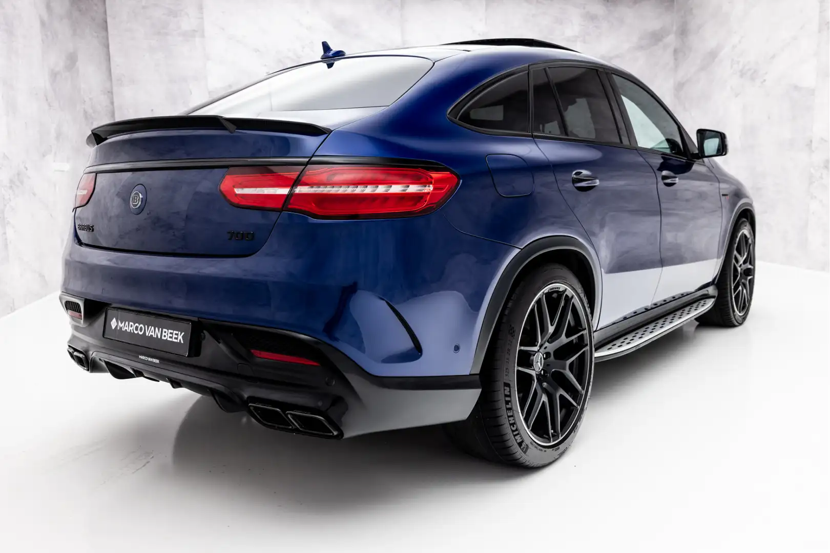 Mercedes-Benz GLE 63 AMG Coupé S 4MATIC Brabus B700 | Pano | B&O High End | Blauw - 2