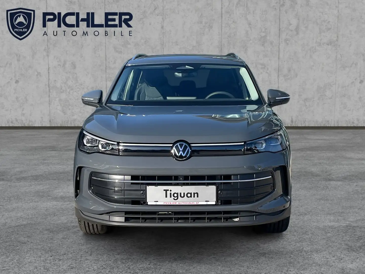 Volkswagen Tiguan Friends eHybrid DSG 150 kW Grau - 2