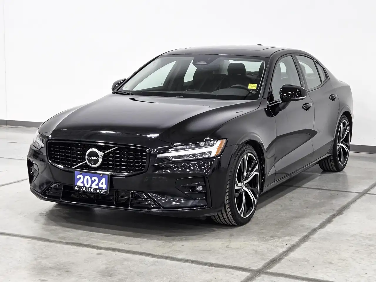 Volvo S60 снимка Volvo S60