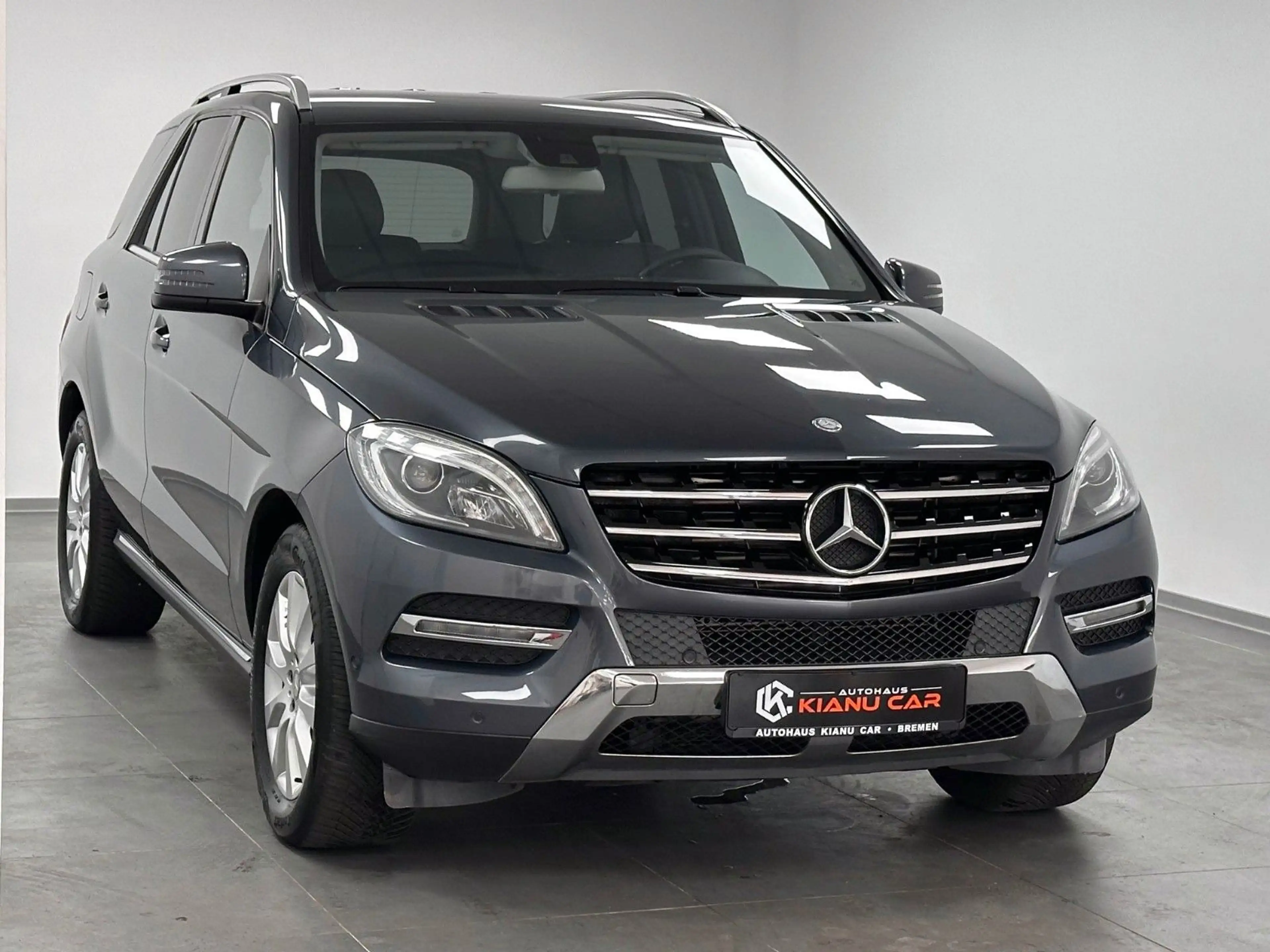 Mercedes-Benz ML 250 CDI BlueTec 4Matic.Luftfederung.Leder.AHK — photo 3