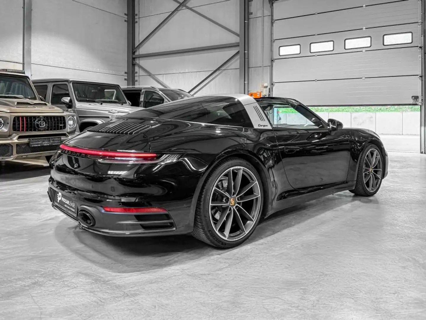 Porsche 992 911 TARGA 4/ PASM/ PCM/ APPLE CARPLAY/ ECHAPEMMENT Noir - 2