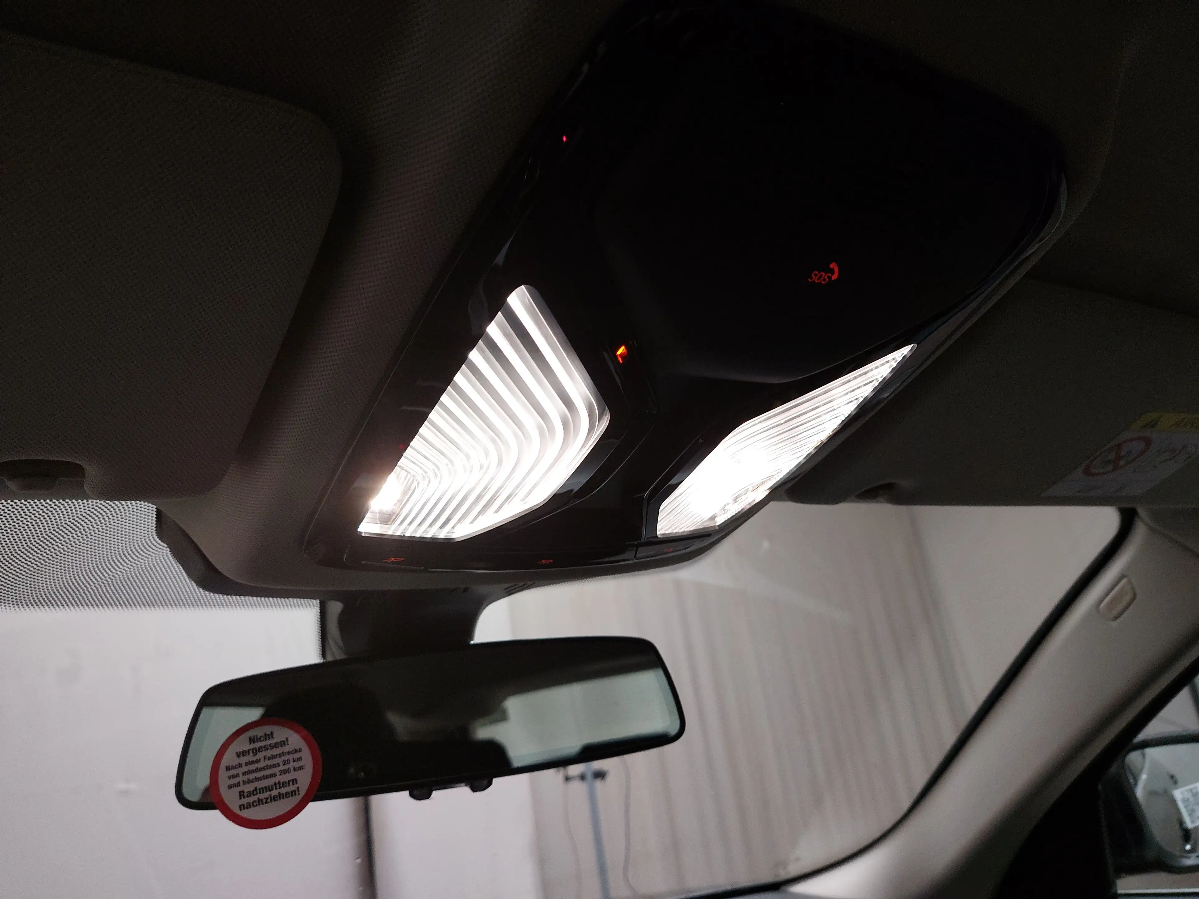 BMW 520 dA Touring Leder Navi LED LC prof. AHK RFK — photo 13