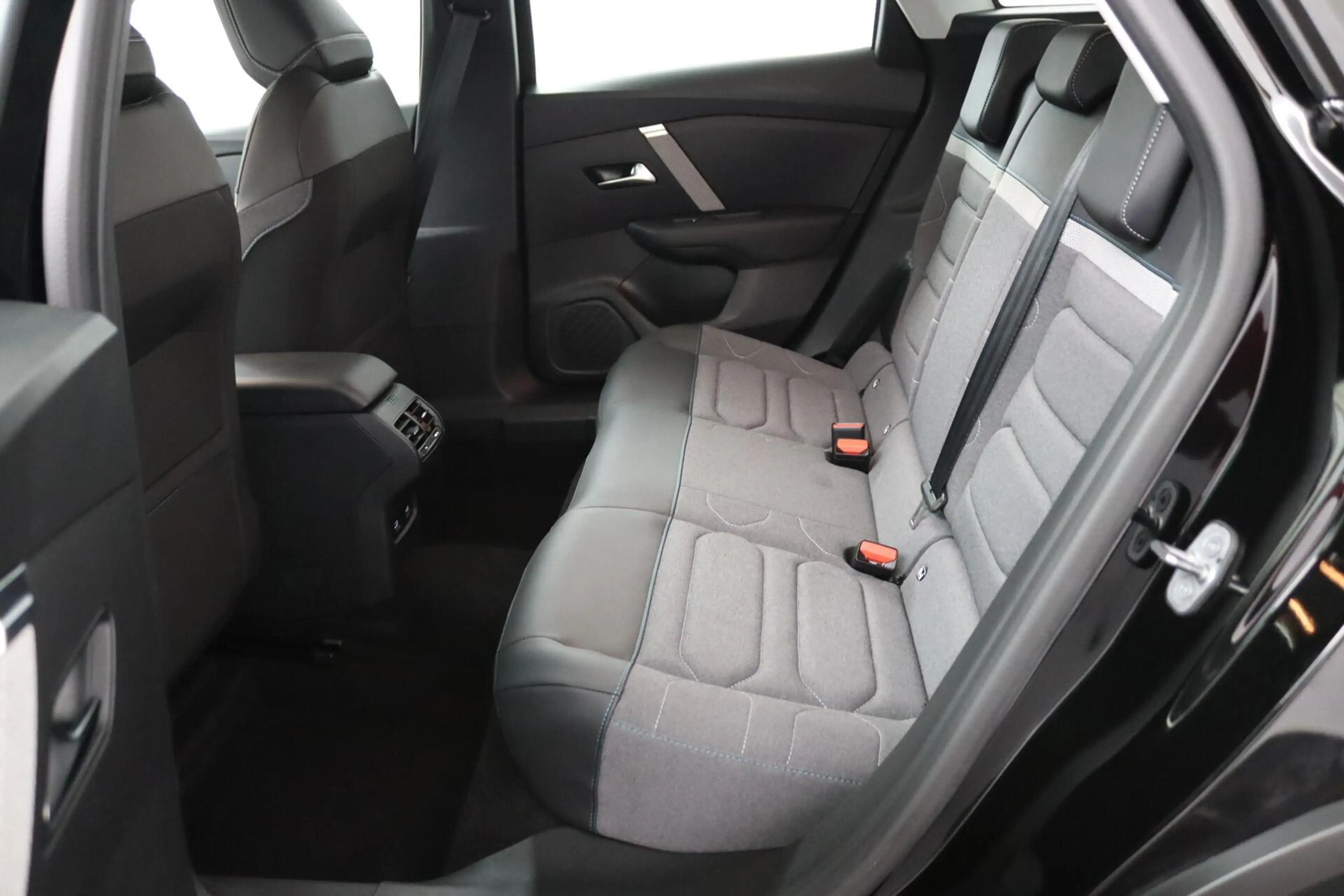 Citroen E-C4 Electric You 50 kWh — photo 5