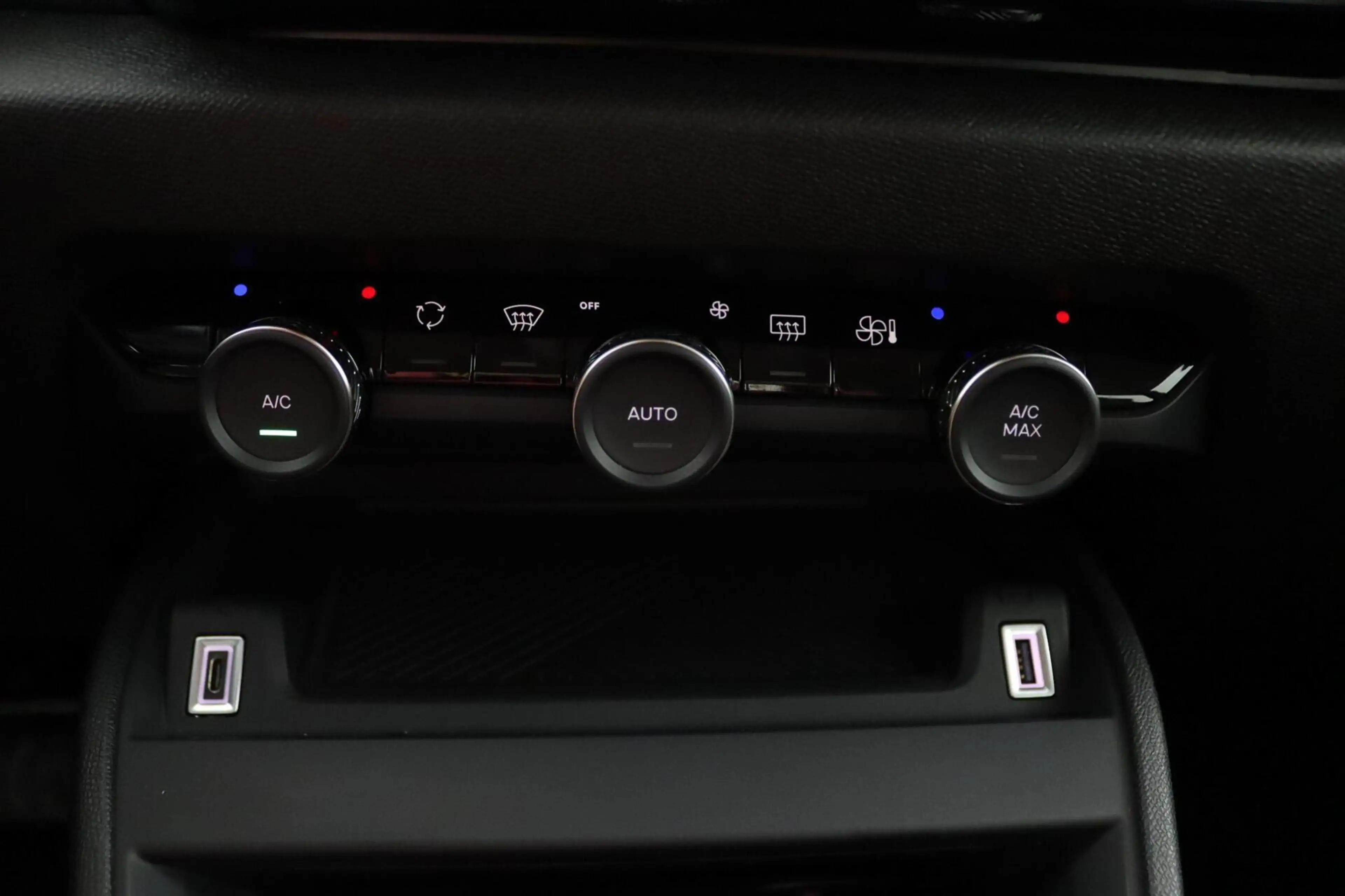 Citroen E-C4 Electric You 50 kWh — photo 7