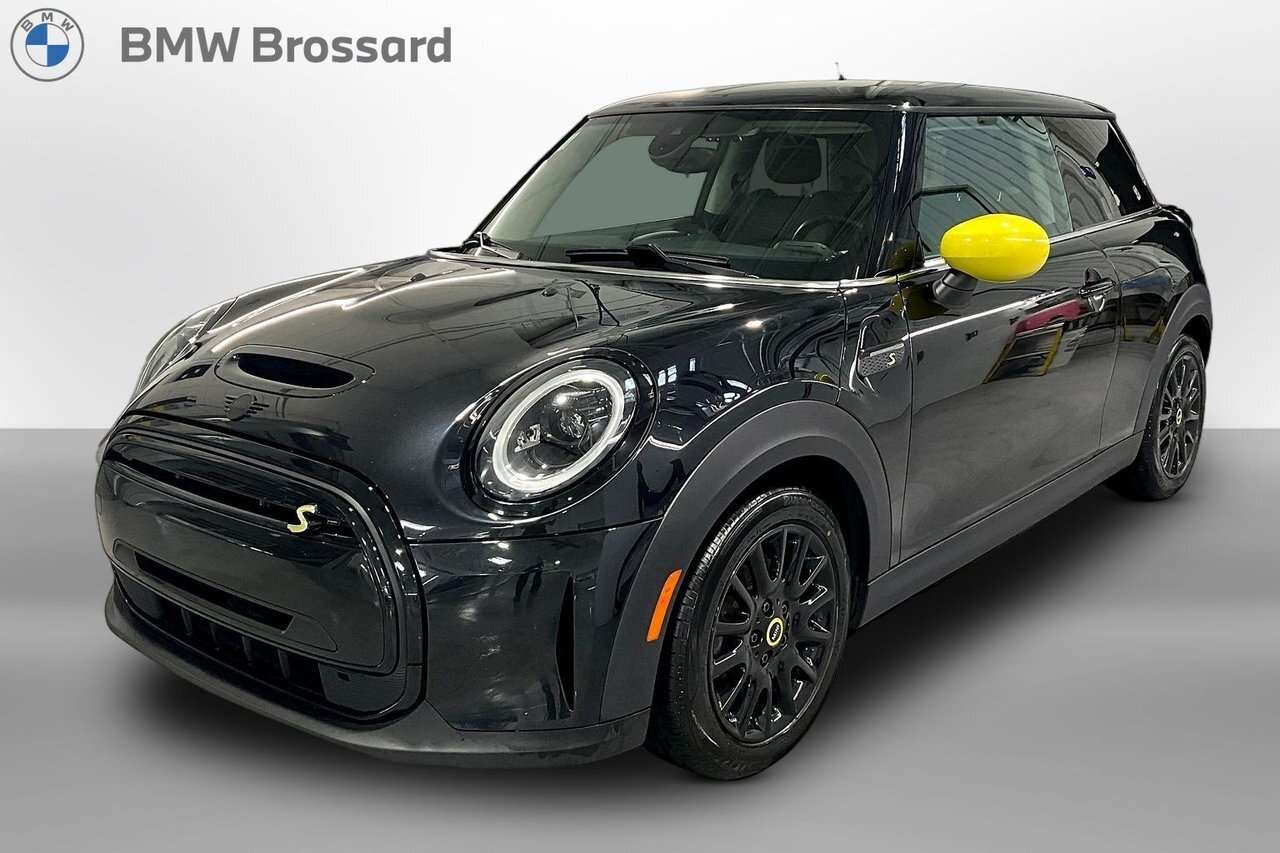 2023 MINI 3 Door Base 100% éléctrique // classic line / 100% éléctr