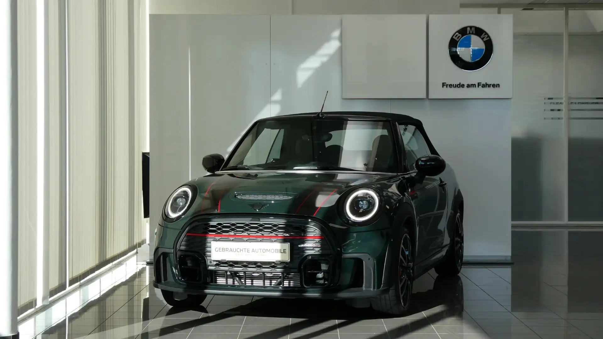 MINI John Cooper Works Grün - 2