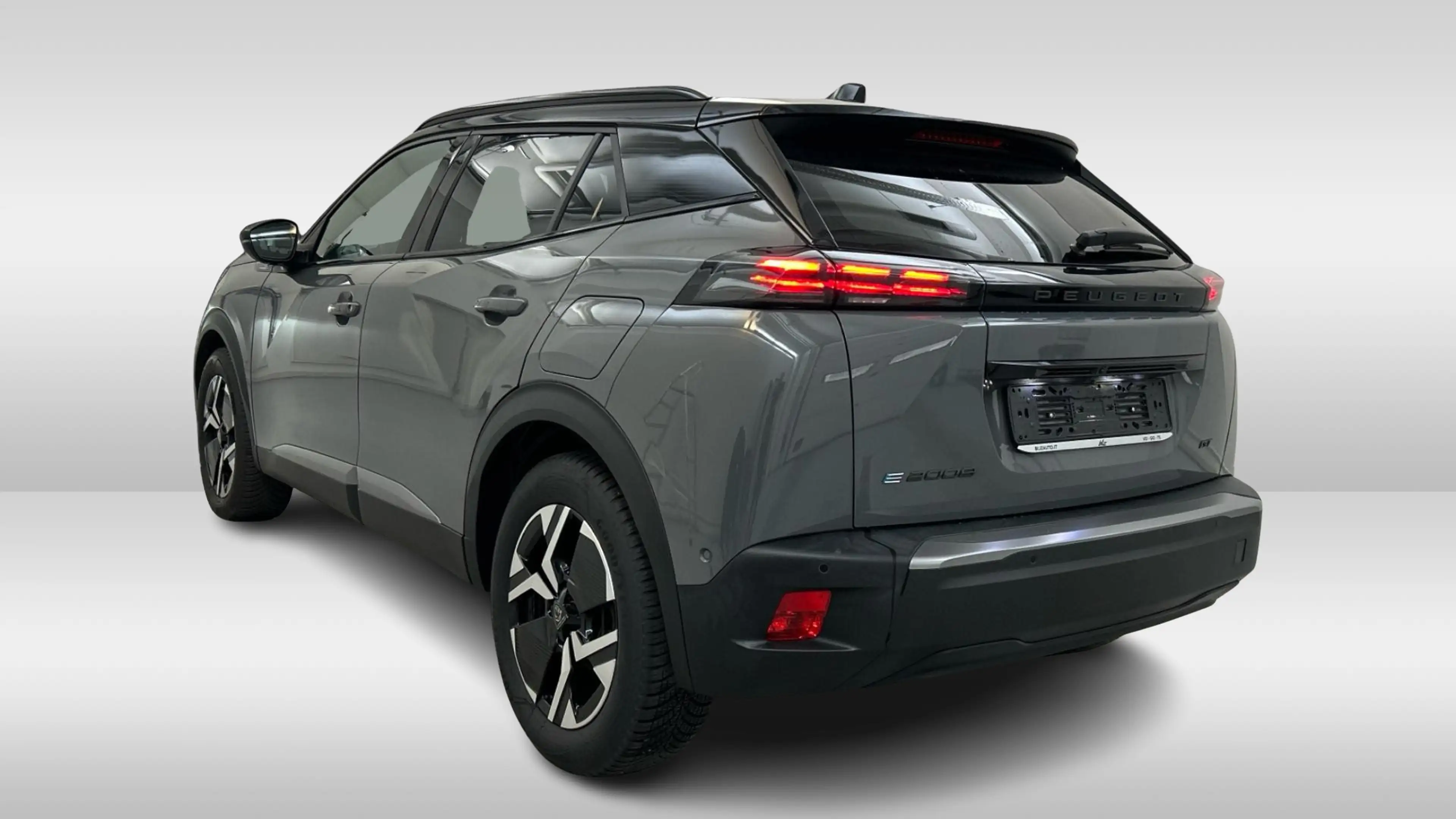 Peugeot e-2008 EV 156PK GT 54 KWH 3-FASE SOH 96,7% — photo 3