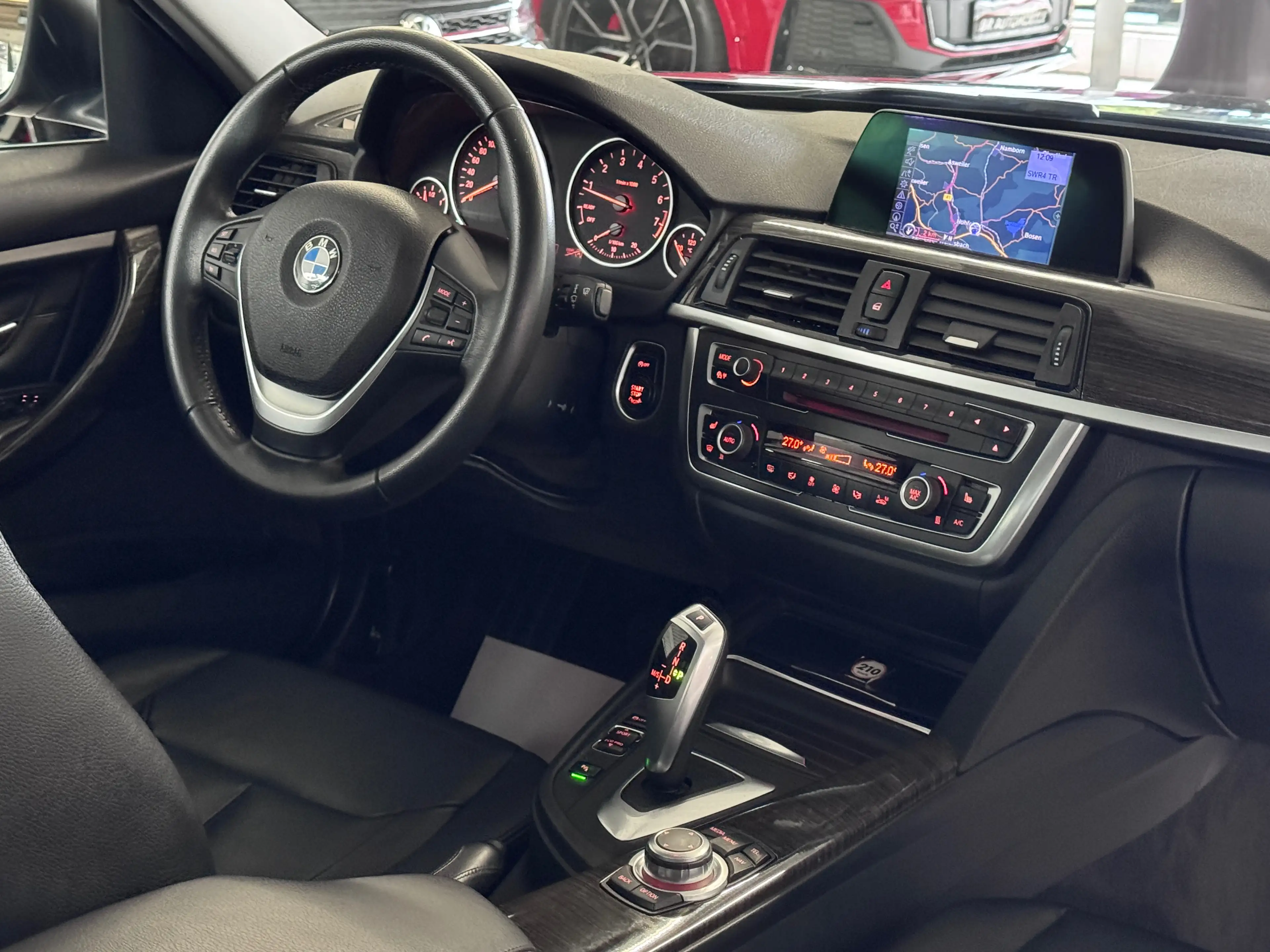BMW 328 328 i xDrive*Bi-Xenon*Schiebedach*Navi*Leder*AHK — photo 14
