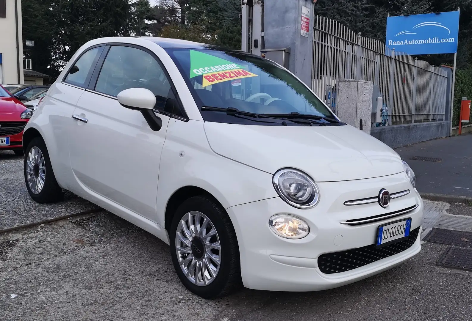 Fiat 500 1.2 Lounge € 99 AL MESE Wit - 1