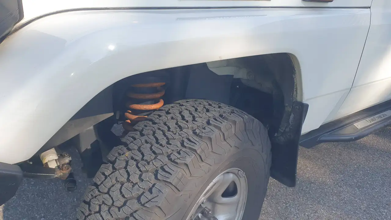 Toyota Land Cruiser 78 HZJ, foto 12