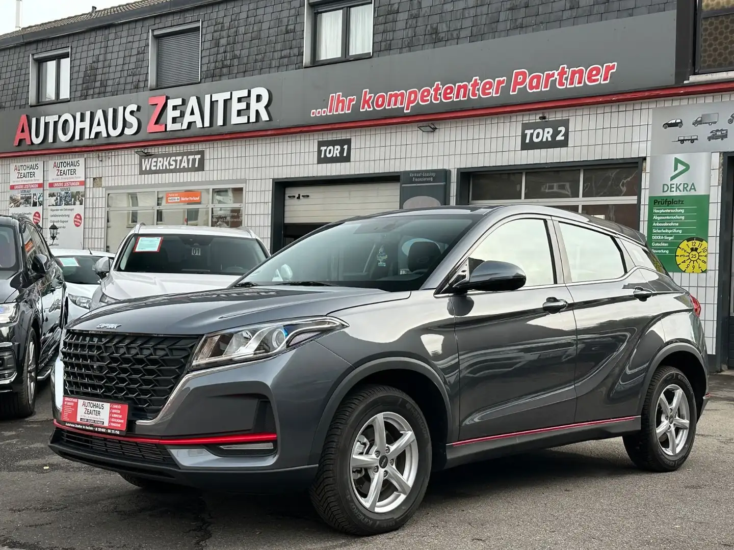 DFSK Fengon 500 *AUTOMATIK*2.500KM*UNFALL* Grau - 1