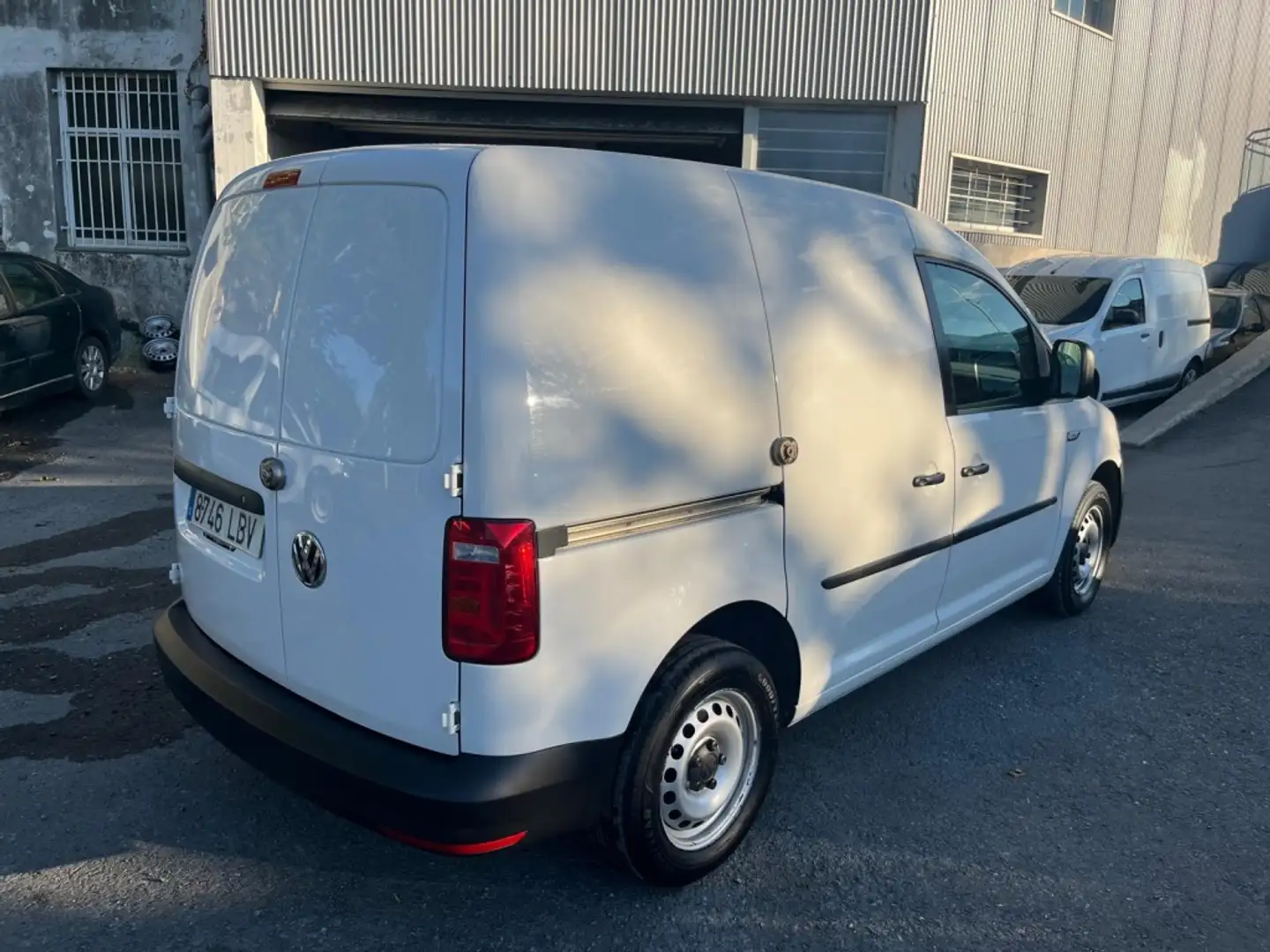 Volkswagen Caddy 2.0TDI Kombi 55kW Blanco - 2