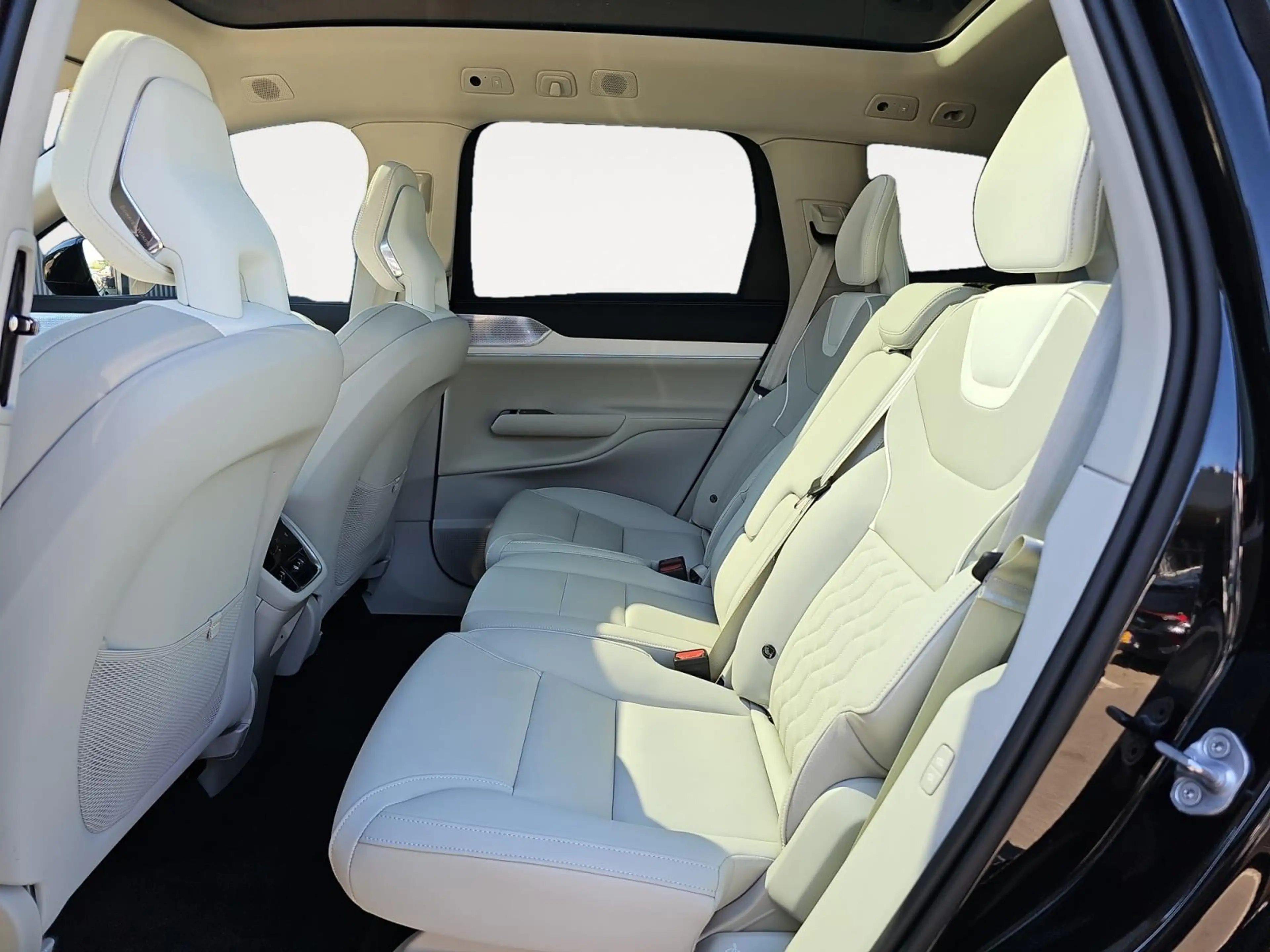 Volvo EX90 Twin Motor Performance Ultra 7p. 111 kWh | Bowers — photo 7
