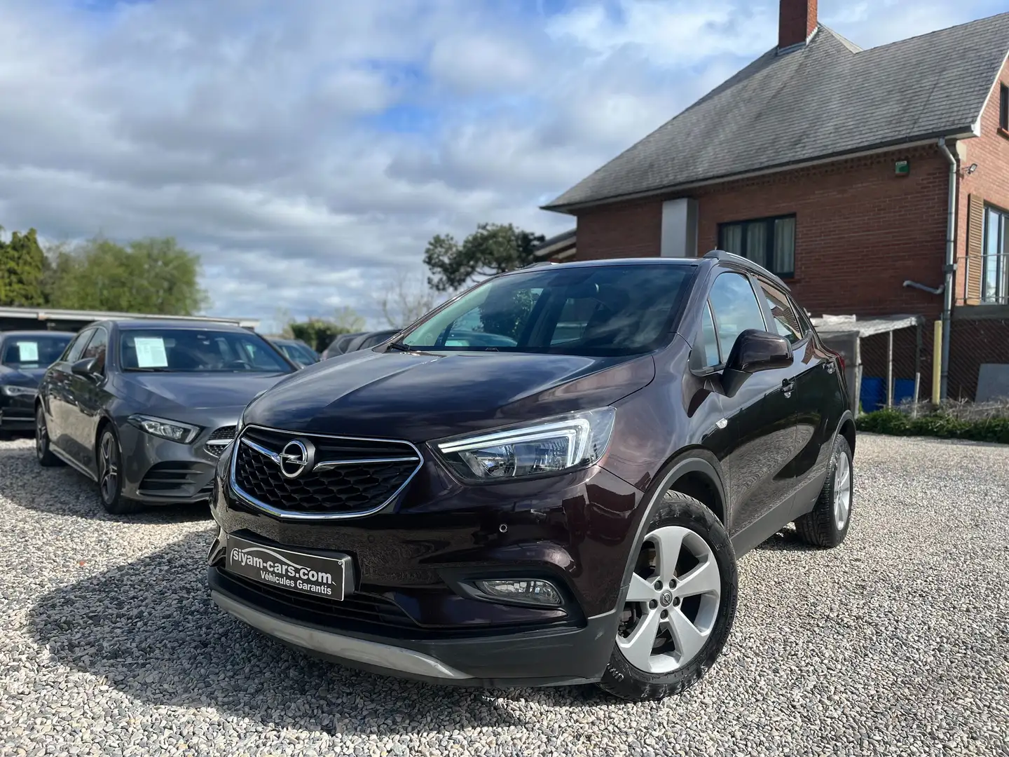 Opel Mokka X 1.6i Comfort * APPLE CARPLAY * CLIM * GARANTIE * Brun - 1