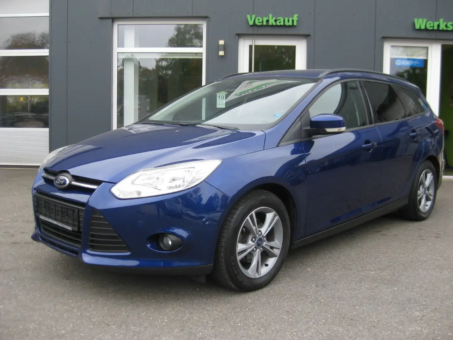 Ford Focus 1.0 Turnier Sync Edition Bleu - 1