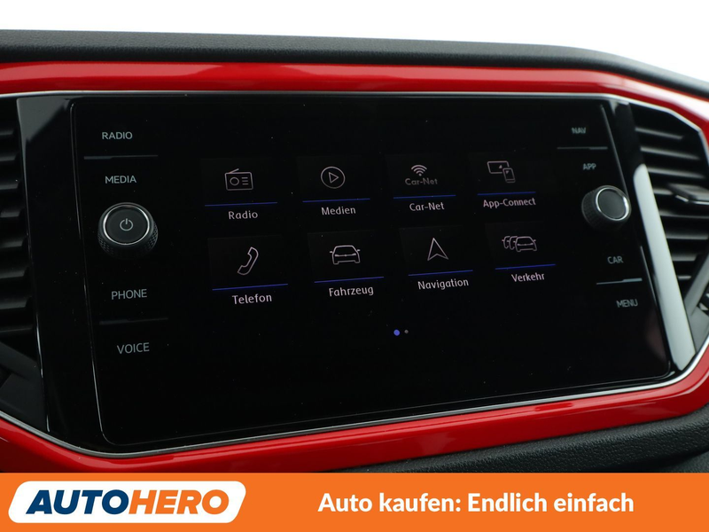 Volkswagen T-Roc 2.0 TDI Sport — photo 23