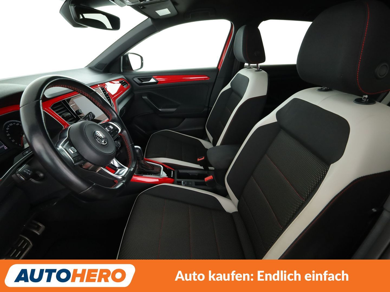 Volkswagen T-Roc 2.0 TDI Sport — photo 10