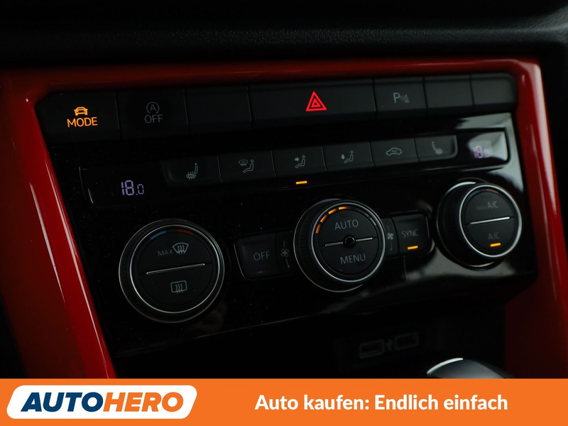 Volkswagen T-Roc 2.0 TDI Sport — photo 25