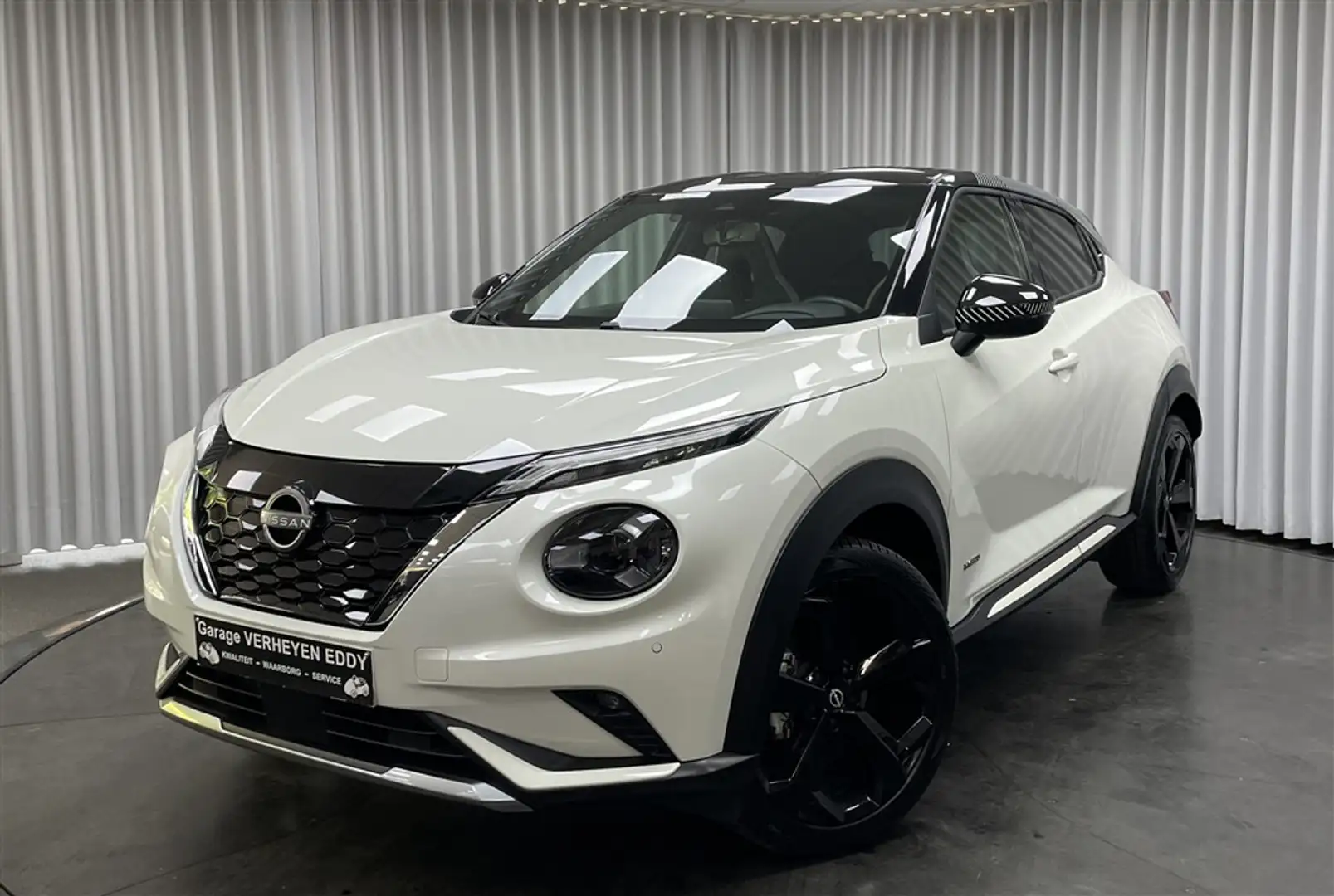 Nissan Juke 1.6 Hybrid / Clima / LED / DAB / Pdc+Cam / Navi Wit - 1