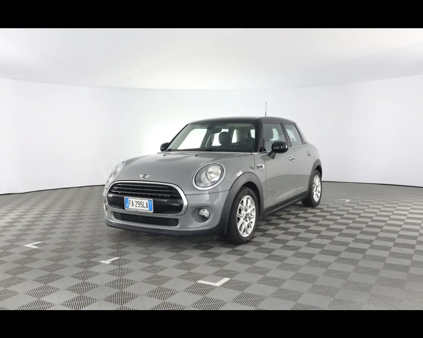 MINI Cooper D 1.5 Cooper D Business 5p Gris - 2