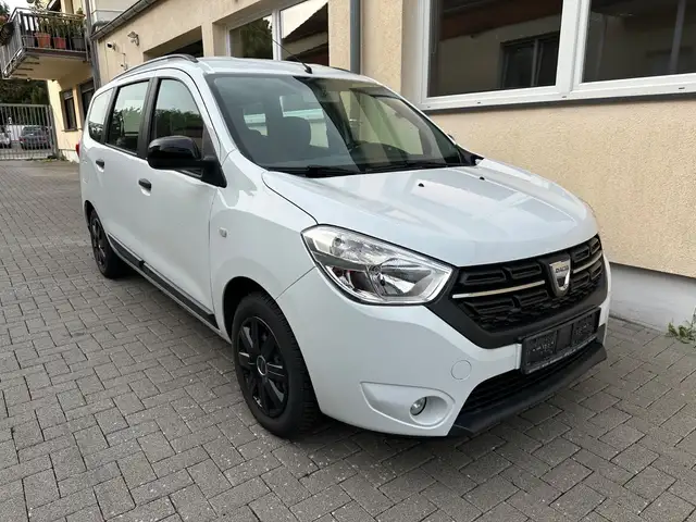 Dacia Lodgy 1.3 TCe 100 Comfort Motorschaden