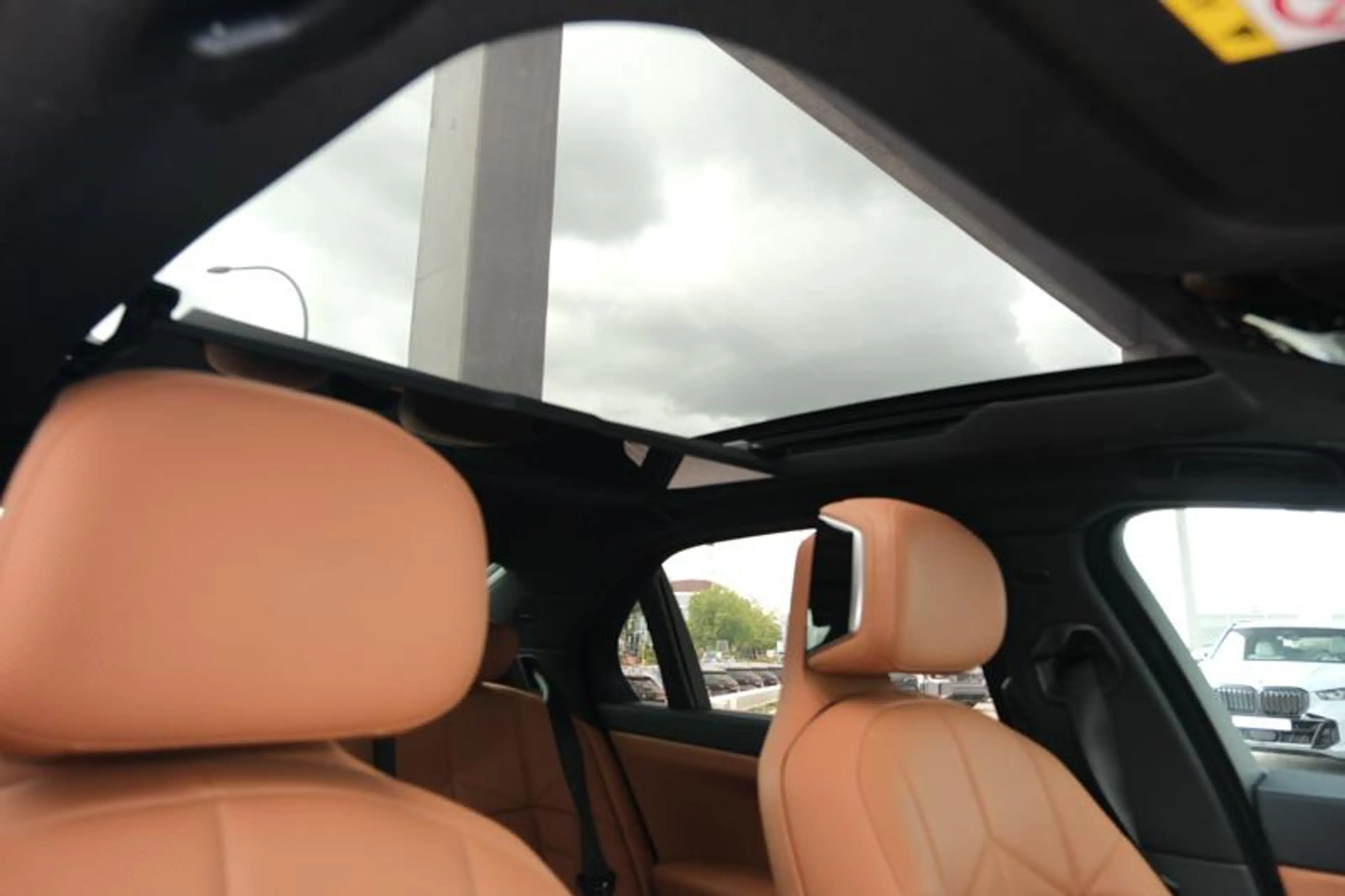 BMW i7 edrive50 M Sport | FONT ENT | DRIVE PRO — photo 14