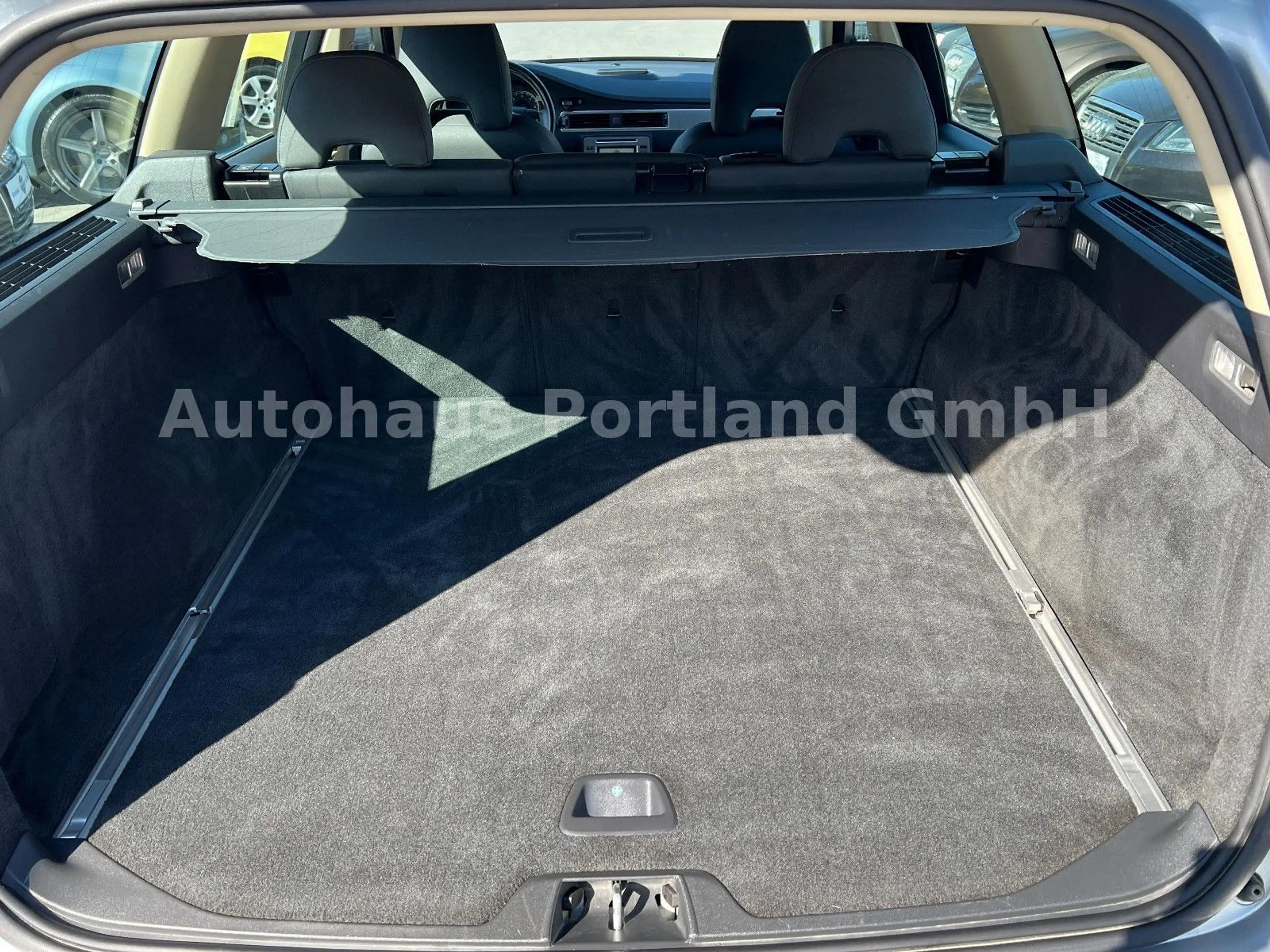Volvo V70 2.4 D5 Kinetic/S-Heft/5 Zylinder — photo 7