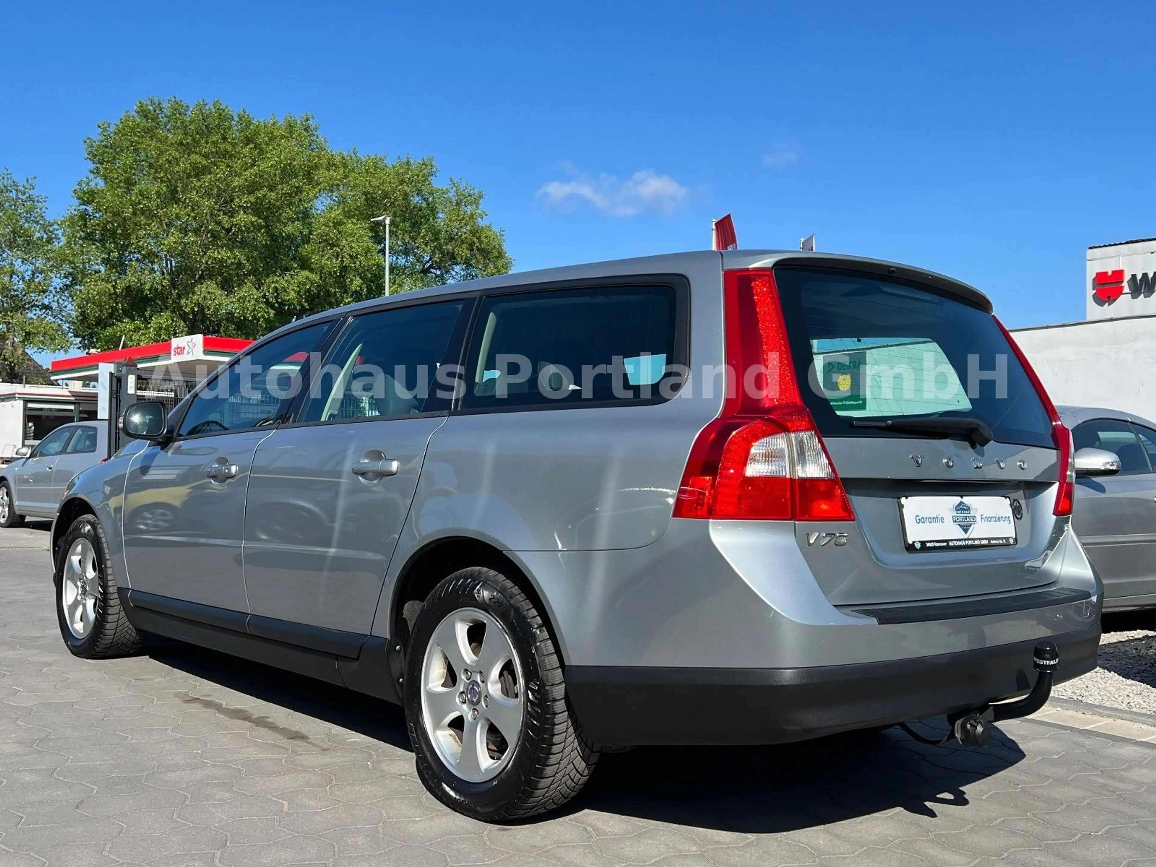 Volvo V70 2.4 D5 Kinetic/S-Heft/5 Zylinder — photo 5