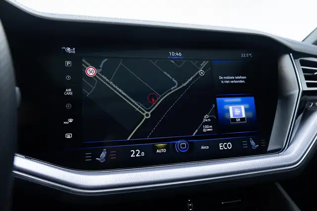 Volkswagen Touareg view 13