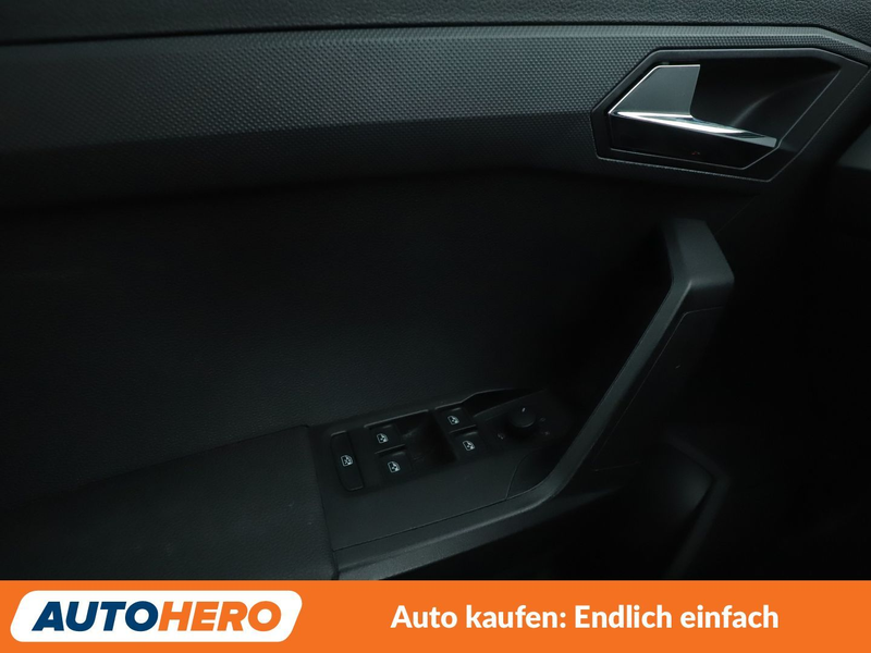 SEAT Ibiza 1.0 TSI Style*NAVI*LED*CAM*PDC* — photo 27