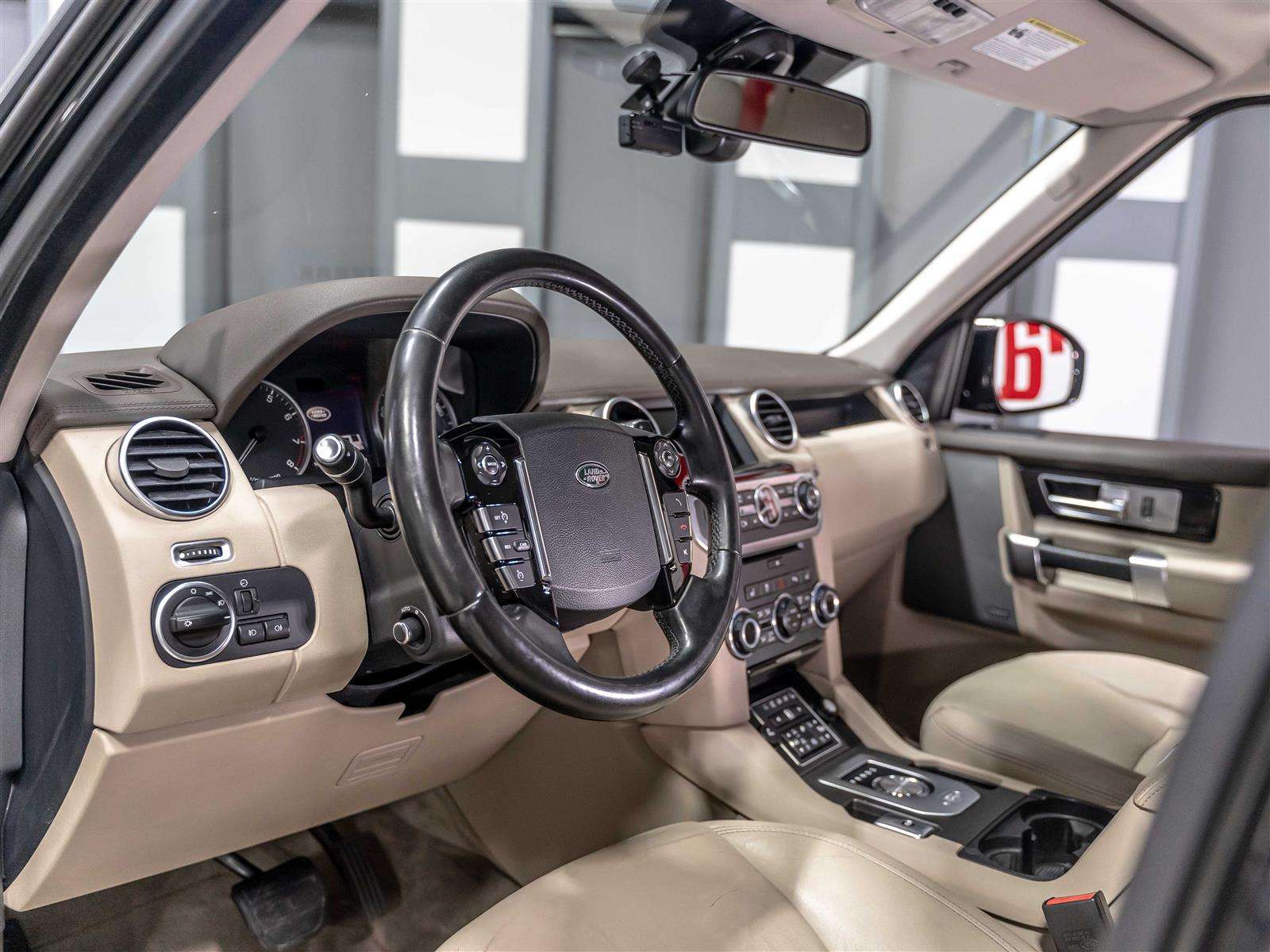 2016 Land Rover LR4
