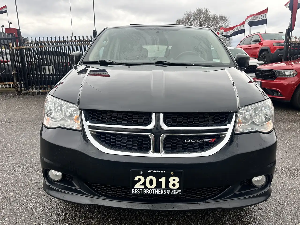 Dodge Grand Caravan снимка Dodge Grand Caravan