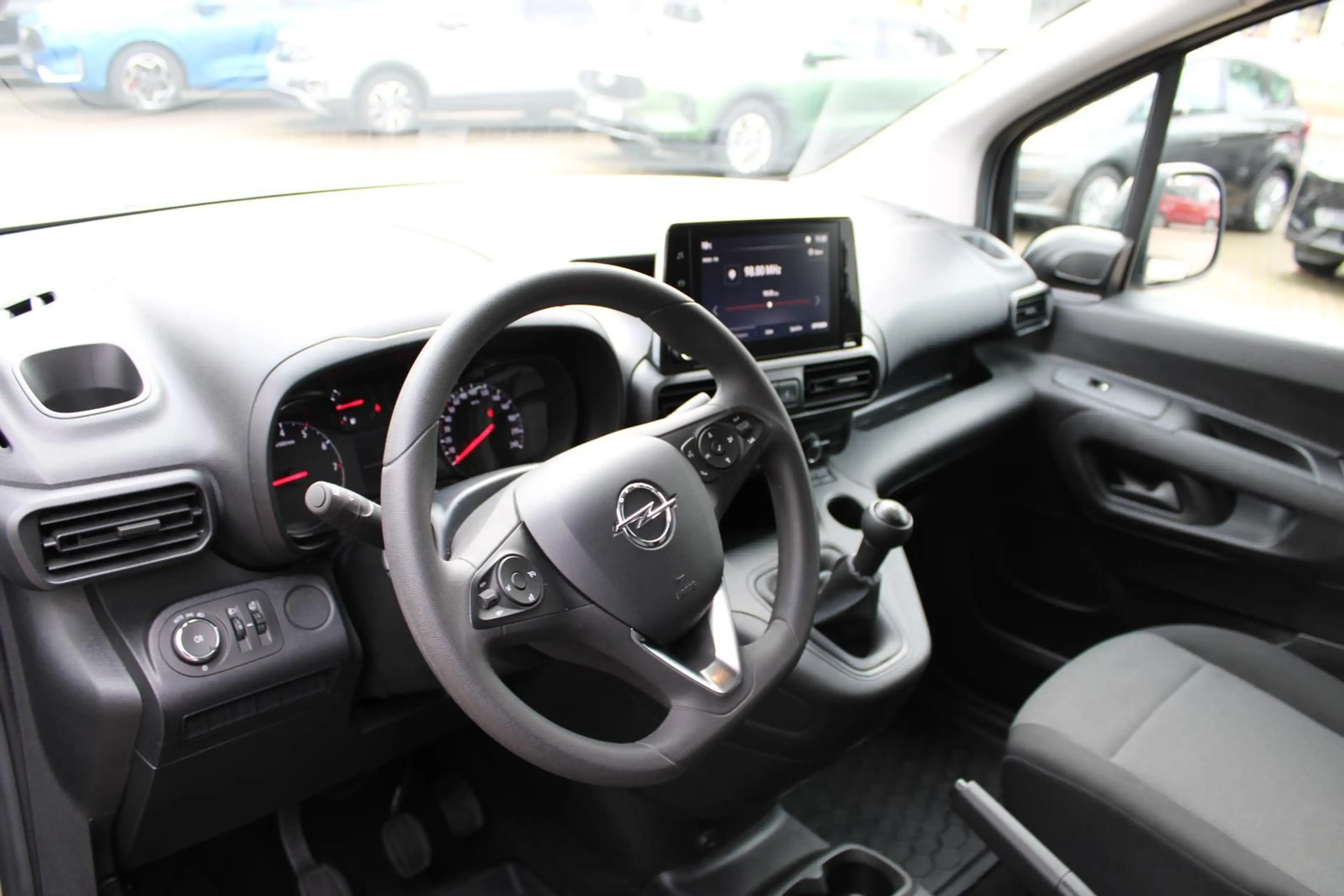 Opel Combo Selection 1.5 CDTI DPF Rückfahrkamera GJR — photo 14