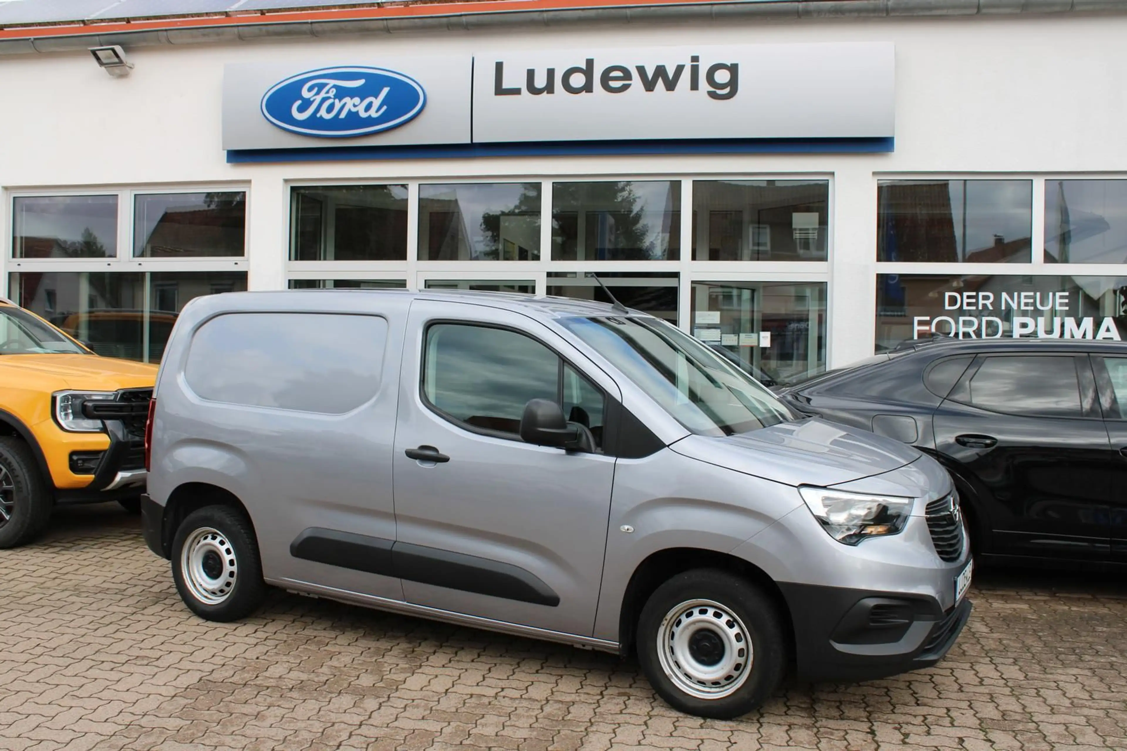 Opel Combo Selection 1.5 CDTI DPF Rückfahrkamera GJR — photo 3