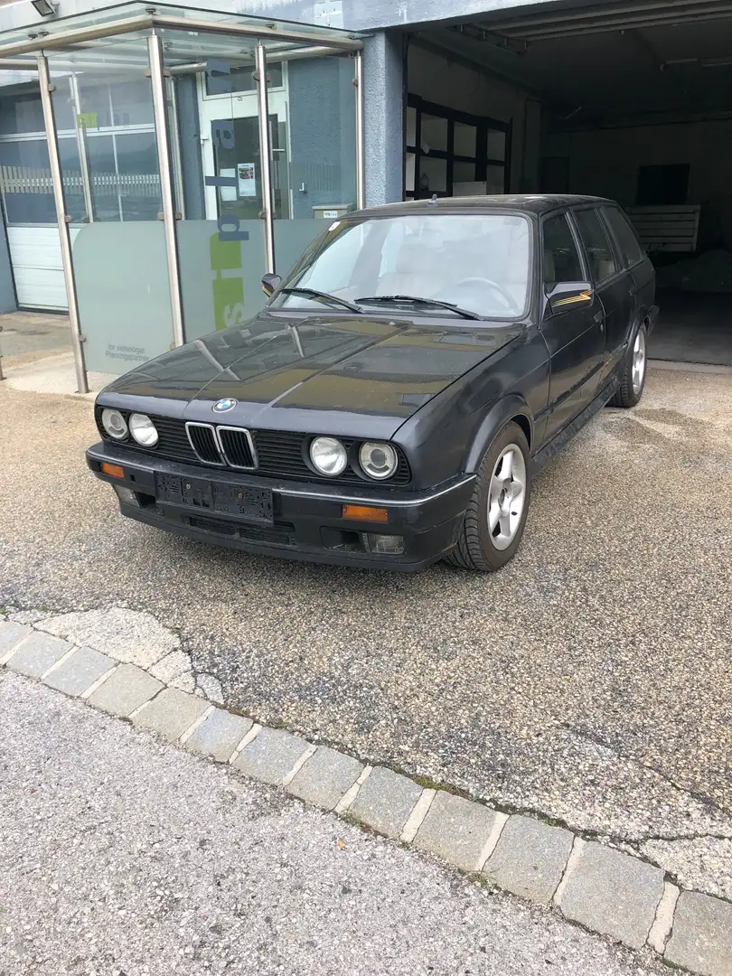 BMW 325 ix touring 4WD Чорний - 1