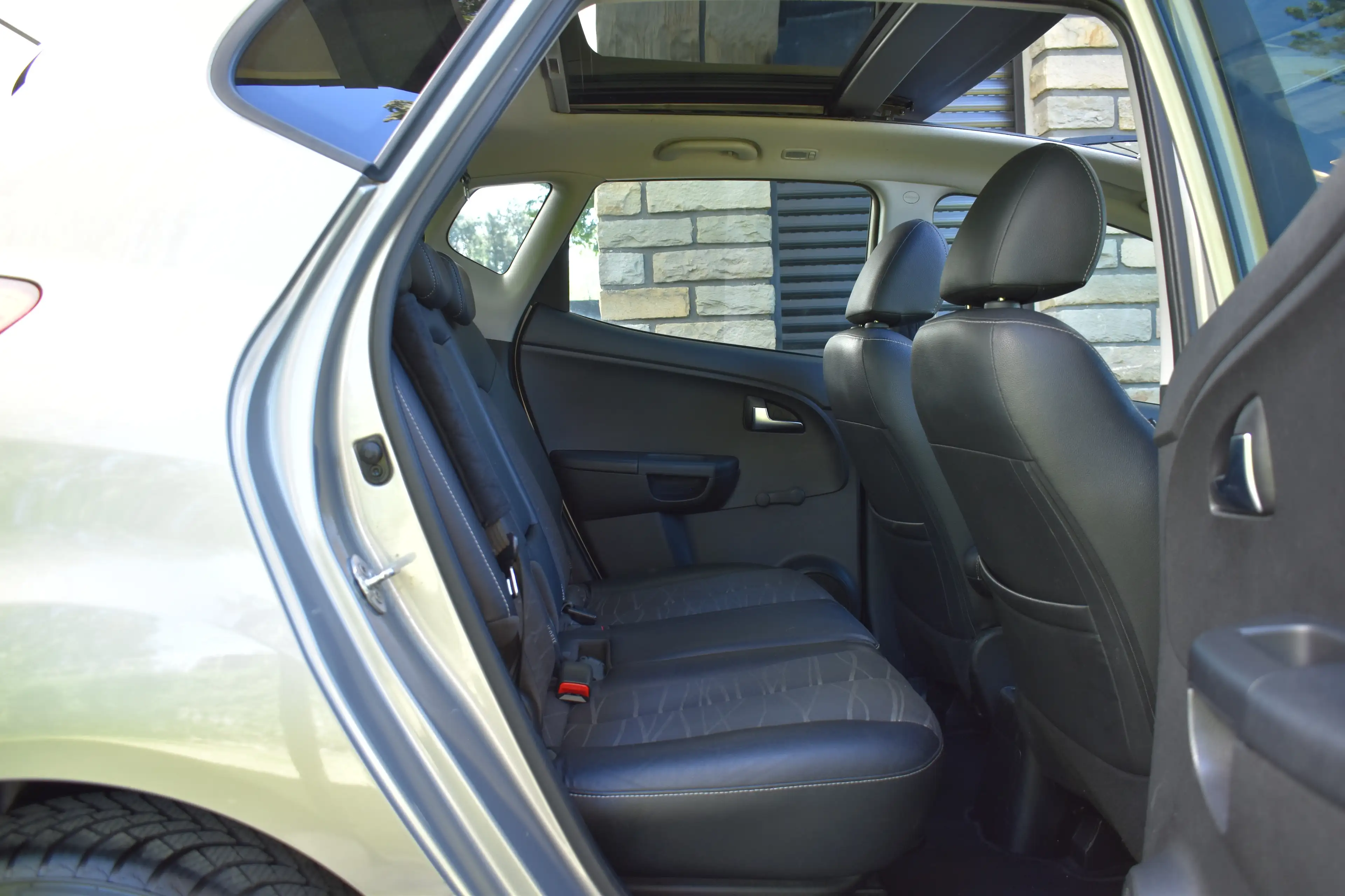 Kia Venga Venga 1.4i ** TOIT PANO/OUVRANT ** GPS ** GARANTIE ** — photo 13