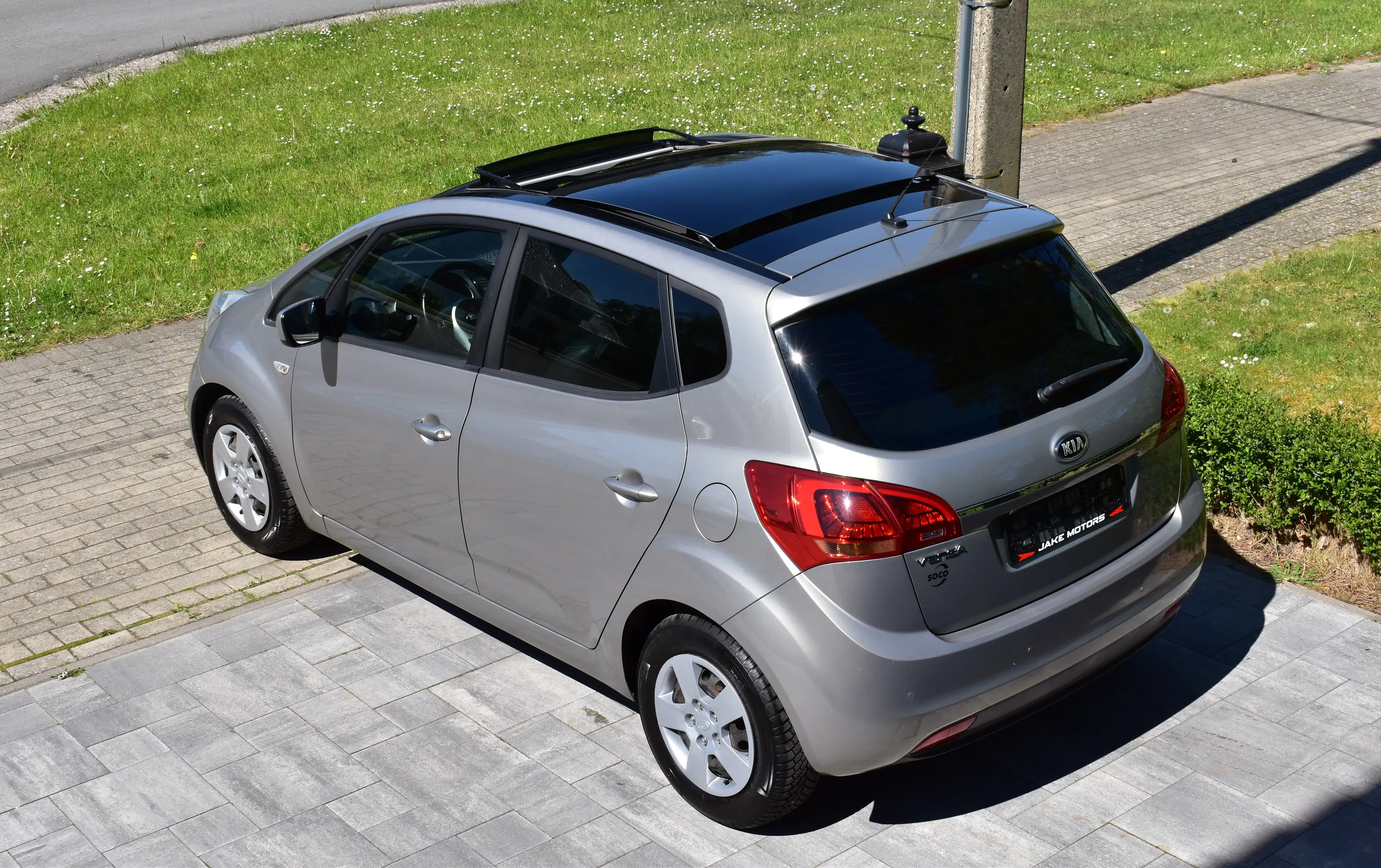 Kia Venga Venga 1.4i ** TOIT PANO/OUVRANT ** GPS ** GARANTIE ** — photo 3