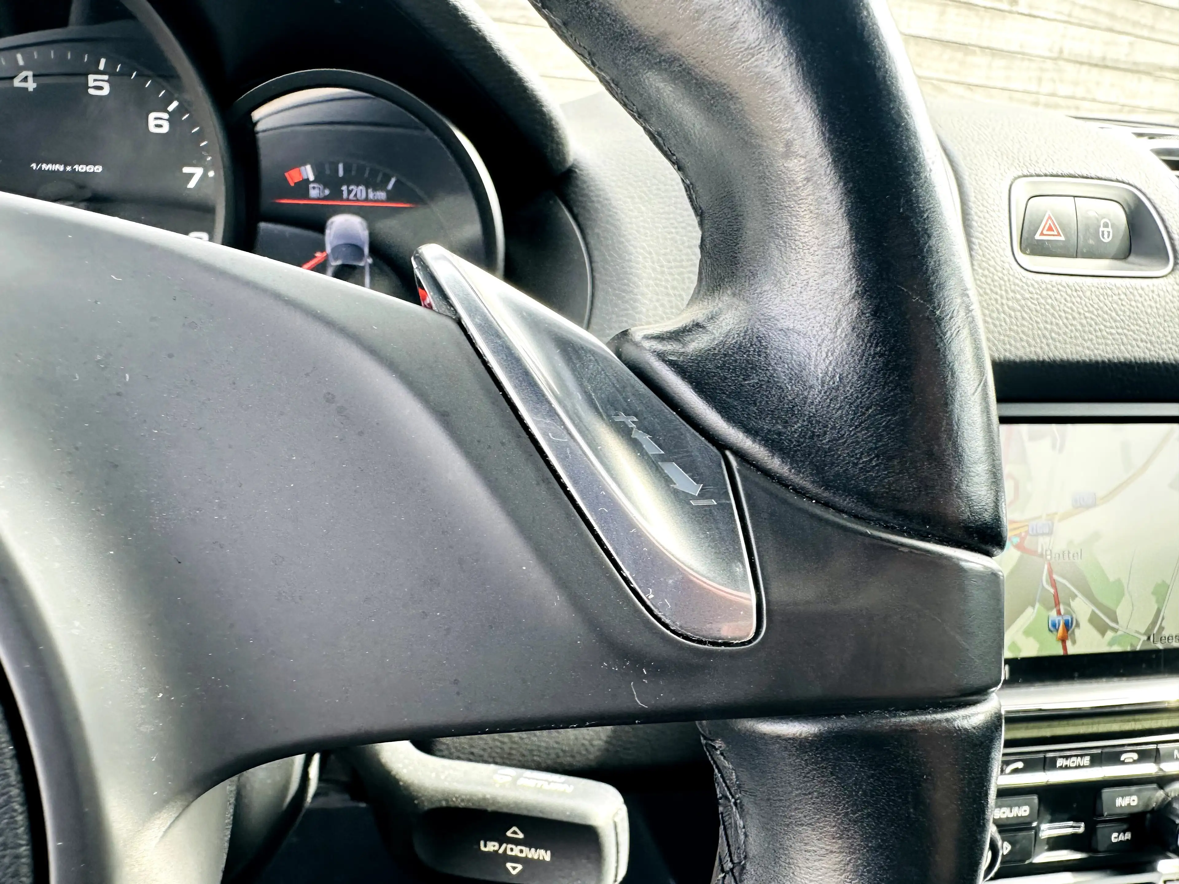 Porsche Boxster **PDK**NAVI**XENON**20"ALU**TOP!!! — photo 15