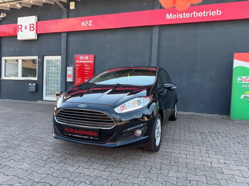 Ford Fiesta Titanium5-Türig* TÜV neu Service neu!