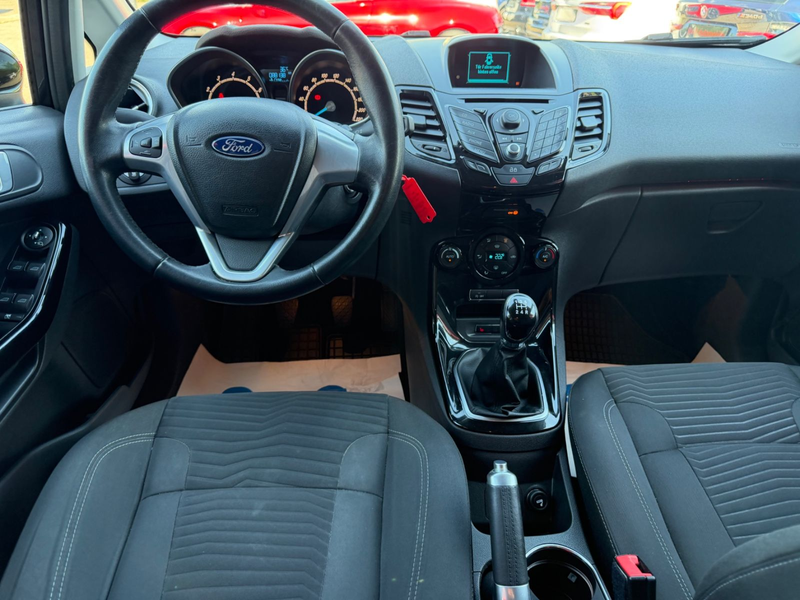 Ford Fiesta Titanium5-Türig* TÜV neu Service neu! — photo 11
