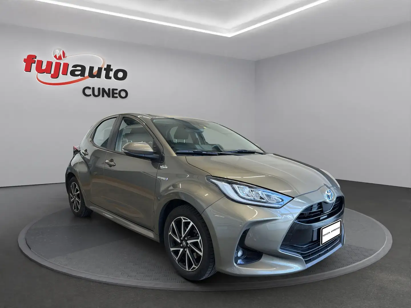 Toyota Yaris Yaris 1.5h Trend Bronze - 2
