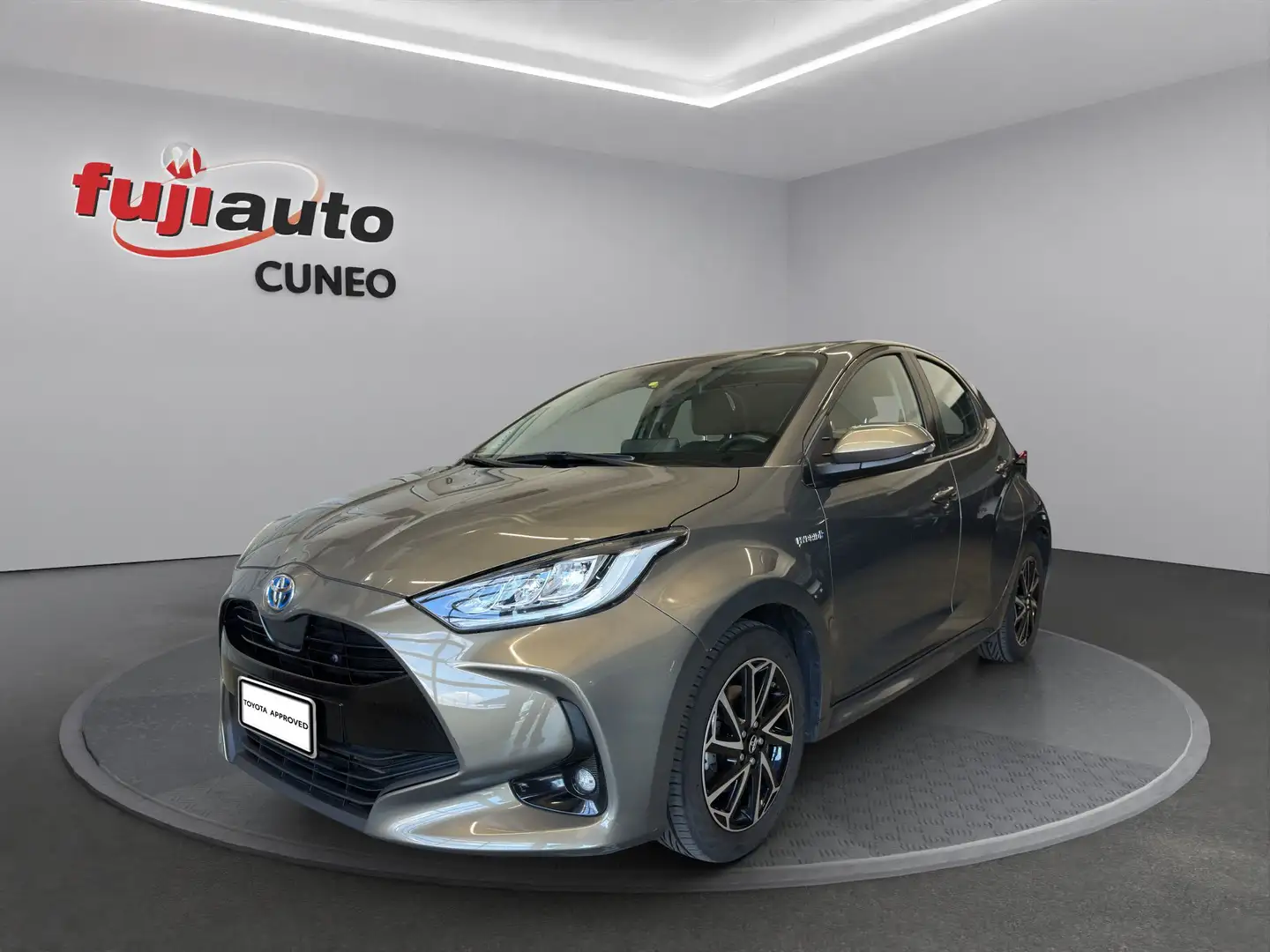 Toyota Yaris Yaris 1.5h Trend Bronze - 1