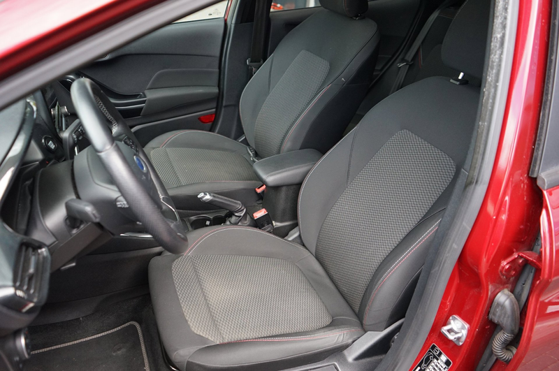 Ford Fiesta 1.0 EcoBoost ST-Line, Panodak, Clima, Camera, CC — photo 13