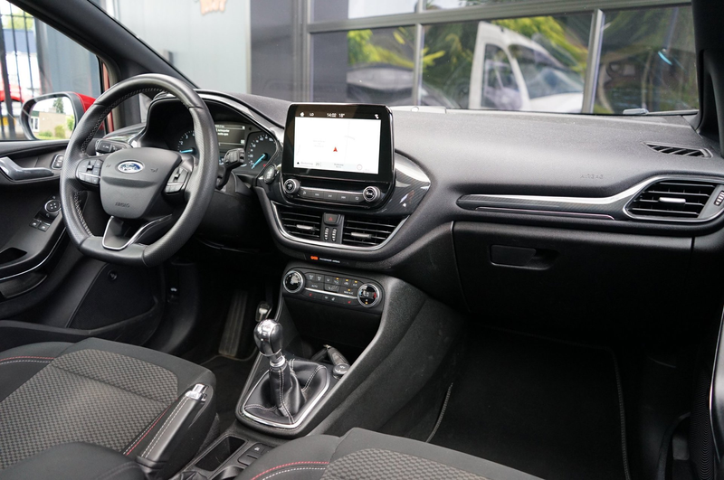 Ford Fiesta 1.0 EcoBoost ST-Line, Panodak, Clima, Camera, CC — photo 24
