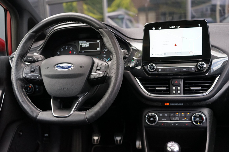 Ford Fiesta 1.0 EcoBoost ST-Line, Panodak, Clima, Camera, CC — photo 26