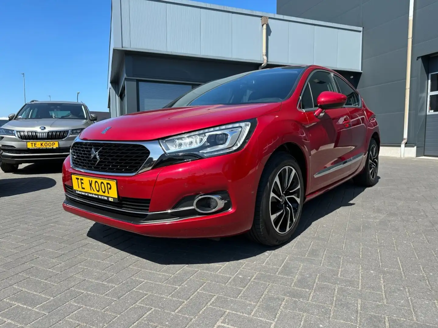 DS Automobiles DS 4 1.2 PureTech Business Navi Camera Trekhaak Roşu - 1