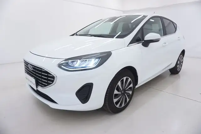 Ford Fiesta view 9