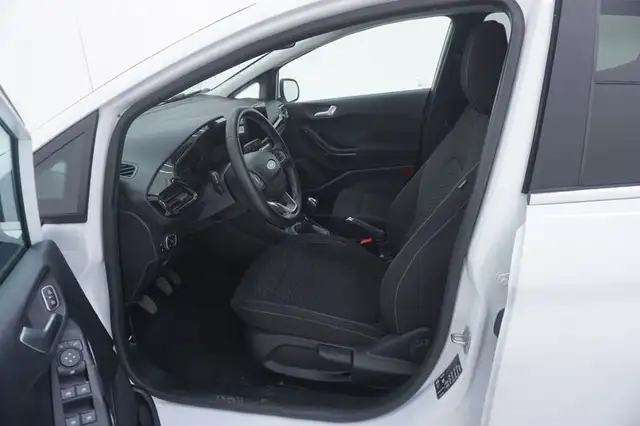 Ford Fiesta view 10