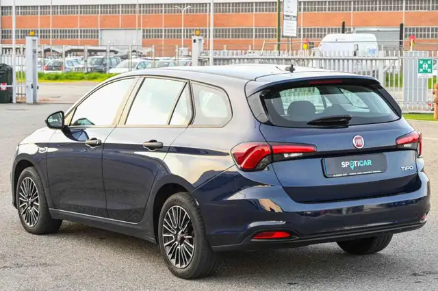 Fiat Tipo view 4