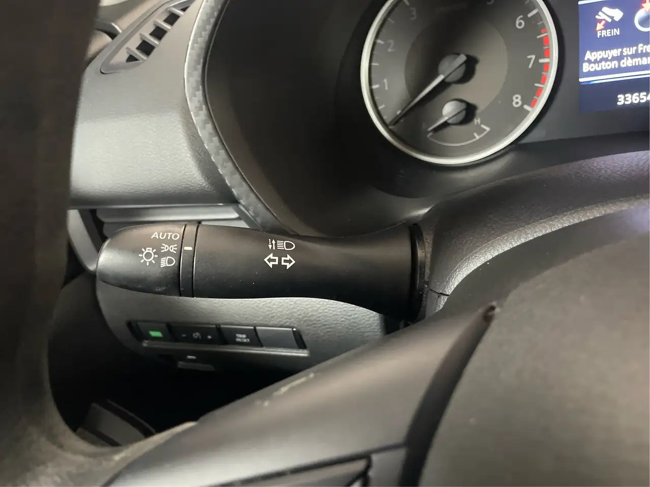 Nissan Sentra снимка Nissan Sentra